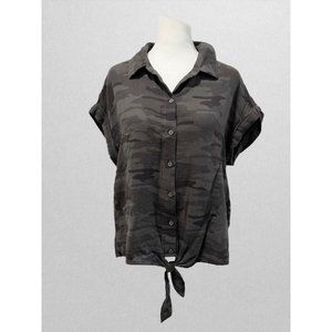 Sanctuary Camo Short Sleeve Button Up Tie Front Shirt